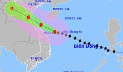 Bão Bualoi đổ bộ vào miền Trung