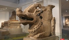 Tượng Bồ tát Tara nguyên bản lần đầu tiên xuất hiện cùng 19 bảo vật quốc gia tại Bảo tàng Điêu khắc Chăm Đà Nẵng.