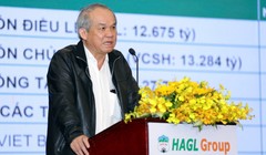 Ông Đoàn Nguyên Đức - Chủ tịch Hoàng Anh Gia Lai tại cuộc gặp gỡ nhà đầu tư chiều 25/11