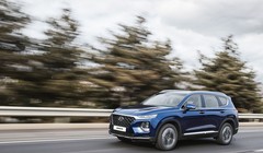 Hyundai Santa Fe 2019 có giá khởi điểm tại Hàn Quốc từ 26.000 USD (Ảnh: Hyundai Motor)