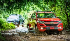 Kỹ sư của GM thử thách Colorado và Trailblazer ở những bài kiểm tra độ bền, mô phỏng toàn bộ vòng đời của một chiếc xe.