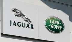 Sự bất ổn kinh tế ở Anh xuất hiện đúng vào thời điểm JLR đang vật lộn với doanh số bán thấp trong bối cảnh nhu cầu mua sắm xe giảm. (Ảnh minh họa)