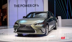 Lexus ES 250 2019 sẽ bắt đầu bán ra thị trường Việt Nam từ đầu tháng 1/2019.  (Ảnh: Ngô Minh)