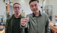 Thiết bị tạo cảm giác no được đặt trong dạ dày và kết nối với não.