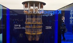 Máy tính lượng tử Q System One của IBM. Ảnh: Extreme Tech.