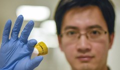 Các nhà khoa học tìm ra chất bán dẫn siêu mỏng giúp chuyển hóa sóng WiFi thành điện năng. Ảnh: DM