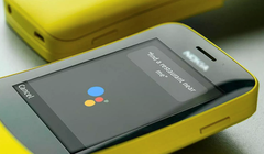 Google Assistant hoạt động trên Nokia 8110, model sử dụng KaiOS. ẢNH: KAIOS