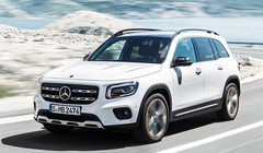 Mercedes GLB thuộc phân khúc SUV cỡ nhỏ, tùy chọn 5 hoặc 7 chỗ.