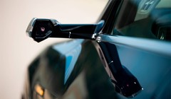 Camera thay gương chiếu hậu trên Audi e-tron. Ảnh: Audi
