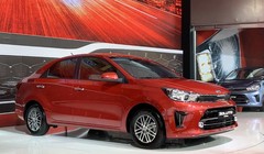 Kia Soluto ra mắt tại nhà máy Thaco ở Chu Lai. Ảnh: Đức Huy
