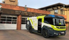 Mẫu xe cứu hỏa hoàn toàn chạy bẳng điện của Rosenbauer.
