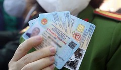 Căn cước công dân gắn chip vẫn chưa thể thay thế sổ hộ khẩu giấy vì nhiều nơi chưa có máy đọc thẻ