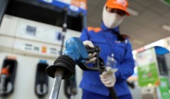 Giá xăng, dầu giảm từ 15h chiều nay