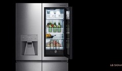 Người dùng có thể ra lệnh cho tủ lạnh làm thêm đá thông qua trợ lý ảo Google Assistant