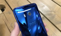 U11 là smartphone cao cấp nhất của HTC (ảnh: Daily Express)