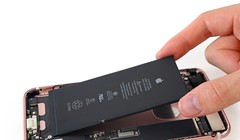 Apple dự định hoàn một phần tiền cho những người đã thay pin iPhone với giá 79 USD