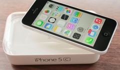 iPhone 5c (ảnh CNET)