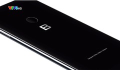 Bphone 3 được quảng cáo trên VTV6 (ảnh cắt từ clip)