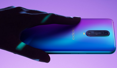 Oppo R17 Pro (ảnh Phone Arena)