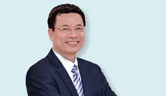 Bộ trưởng Nguyễn Mạnh Hùng