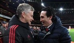 Cả Ole Gunnar Solskjaer và Unai Emery đều đang tìm kiếm một tiền đạo cho đội bóng của mình (ảnh: Fox Sport)