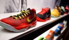 Nike, Adidas cùng nhiều hãng giày nổi tiếng viết tâm thư gửi ông Trump (Nguồn: AP)