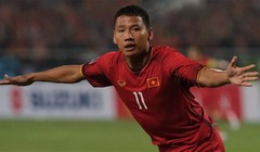 Anh Đức đã ghi bàn thắng ở những giây bù giờ cho đội tuyển Việt Nam (ảnh 90min)