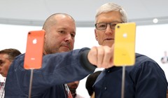 Jony Ive và Tim Cook - những nhân vật chủ chốt của Apple (ảnh: Getty Images)