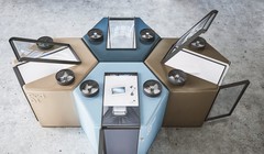 Văn phòng ô lục giác xếp thành hình tổ ong (ảnh: Business Insider)