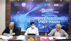 Hội đồng Chung khảo Giải thưởng Chuyển đổi số Việt Nam đang thẩm định các hồ sơ dự VDA 2021.