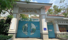 Trường THPT Nguyễn Hữu Thọ, nơi nữ sinh nhảy từ lớp học tầng 3 xuống đất