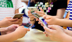 Xuất khẩu điện thoại và linh kiện vẫn tăng trong 3 năm qua