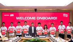 Các sinh viên được chọn có cơ hội được học hỏi, trau dồi kỹ năng tại Viettel