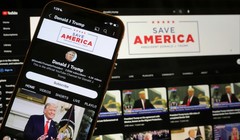 Cựu Tổng thống Donald Trump đã được mở khóa tài khoản Facebook và YouTube