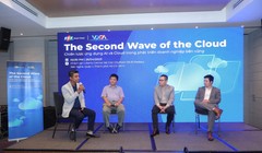 Các diễn giả chia sẻ tại sự kiện