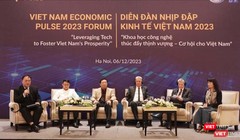 Các diễn giả tại phần giao lưu của Diễn đàn