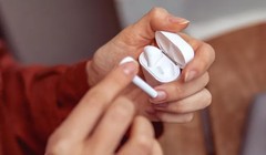 Vệ sinh tai nghe để sử dụng an toàn và hiệu quả