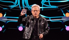 Chủ tịch NVIDIA giới thiệu mẫu chip AI mới của hãng