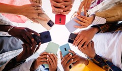 Tin công nghệ 23/5: Mỹ bác quyền tự do phát ngôn của chatbot; ông Trump tổ chức tiệc tiền mã hóa