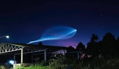 Vệt sáng kỳ lạ trên bầu trời người dân miền Trung quan sát thấy rạng sáng 15/7.