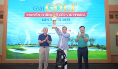 Những cú swing đẹp mắt tại Giải golf Truyền thông số Cup VietTimes 2025