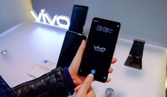 Vivo X20 Plus UD sẽ là chiếc điện thoại đầu tiên tích hợp tính năng quét vân tay dưới màn hình (Ảnh Reuters)