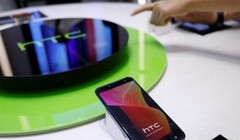 HTC U12 đã lộ diện trong một sự kiện về mạng 5G tại Đài Loan (ảnh Reuters)