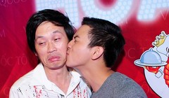 4 ca sĩ Việt nổi bật trên truyền thông trong năm 2014