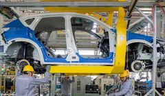 Chính phủ thống nhất giảm 50% lệ phí trước bạ ô tô, ban hành trước 18/8