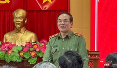 Thiếu tướng Vũ Xuân Viên, Giám đốc Công an TP Đà Nẵng tại buổi gặp mặt báo chí.