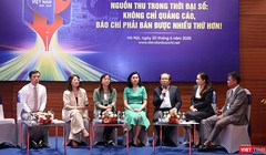Các diễn giả chia sẻ nhiều quan điểm, đề xuất các giải pháp nhằm giúp báo chí thích ứng, phát triển bền vững trong thời đại số.