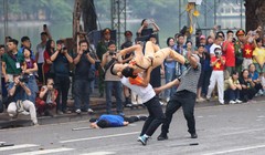 Nữ đại úy CAND "gây sốt" với màn biểu diễn hạ gục loạt đối tượng: Mê võ thuật từ nhỏ, từng giành HCV