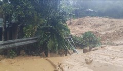 Cơn lũ quét xảy ra tối 27/10 đã cuốn trôi 11 ngôi nhà ở nóc Ông Yên, thôn Trà Giác, xã Trà Tân, TP Đà Nẵng.