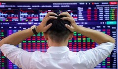 Một số công ty chứng khoán dự báo VN-Index tiếp tục điều chỉnh trong phiên giao dịch hôm nay (11/12) nên nhà đầu tư cần giao dịch cẩn trọng.